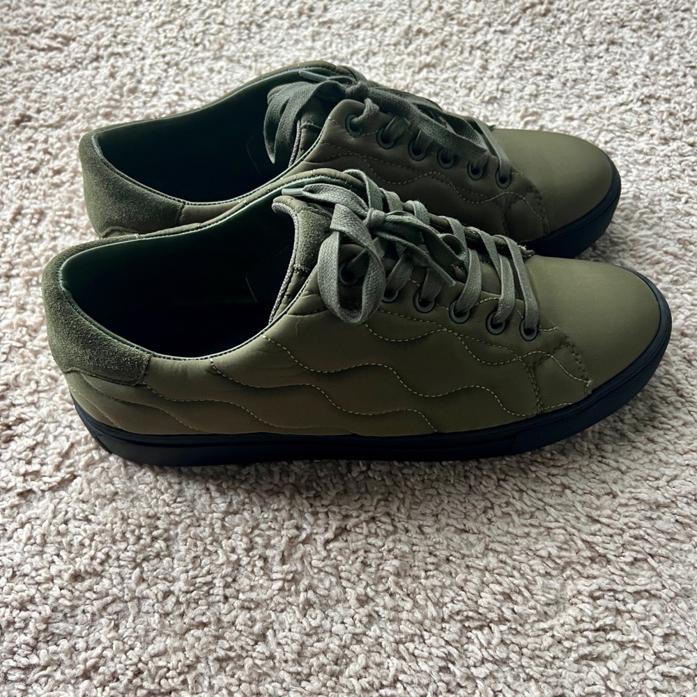 GREATS Quilted Men’s Causal Sneaker
